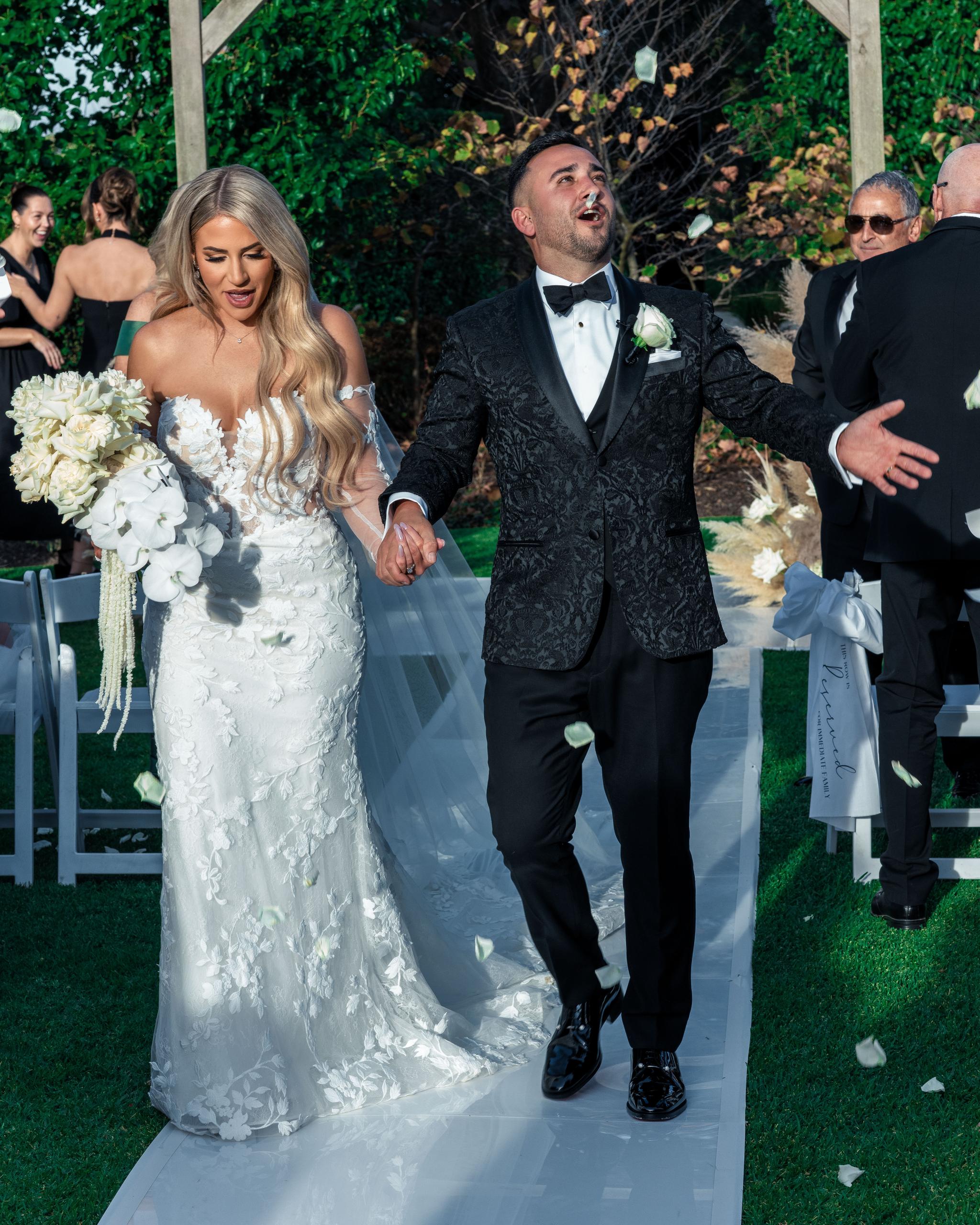 Your Guide to Preparing for a Picture-Perfect Engagement Session